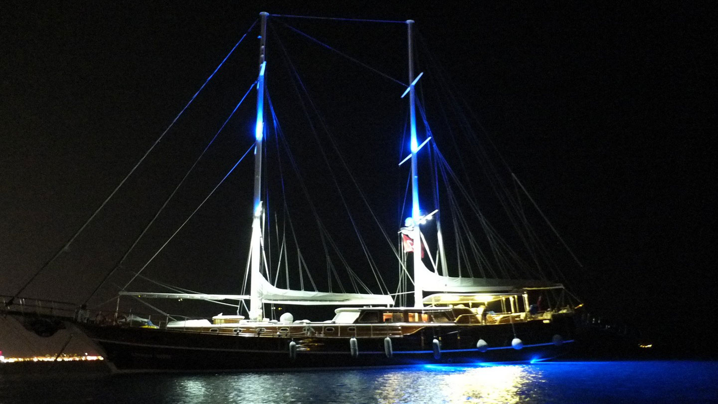 2014 Custom Built K. Mehmet Bugra a noleggio (photo 29)