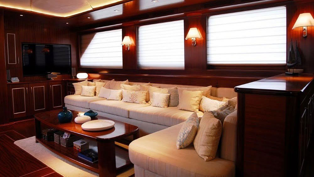 2011 Custom Built La Bella Vita (ex Carpe Diem IV) for charter (photo 4)