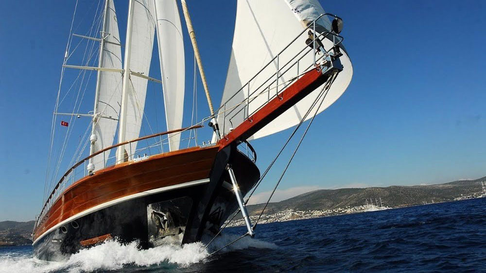 2011 Custom Built La Bella Vita (ex Carpe Diem IV) for charter (photo 23)