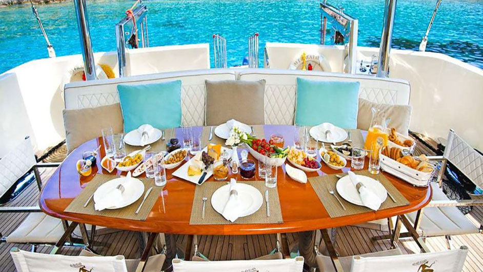 2009 Grande Yacht Mermaid en alquiler (photo 11)