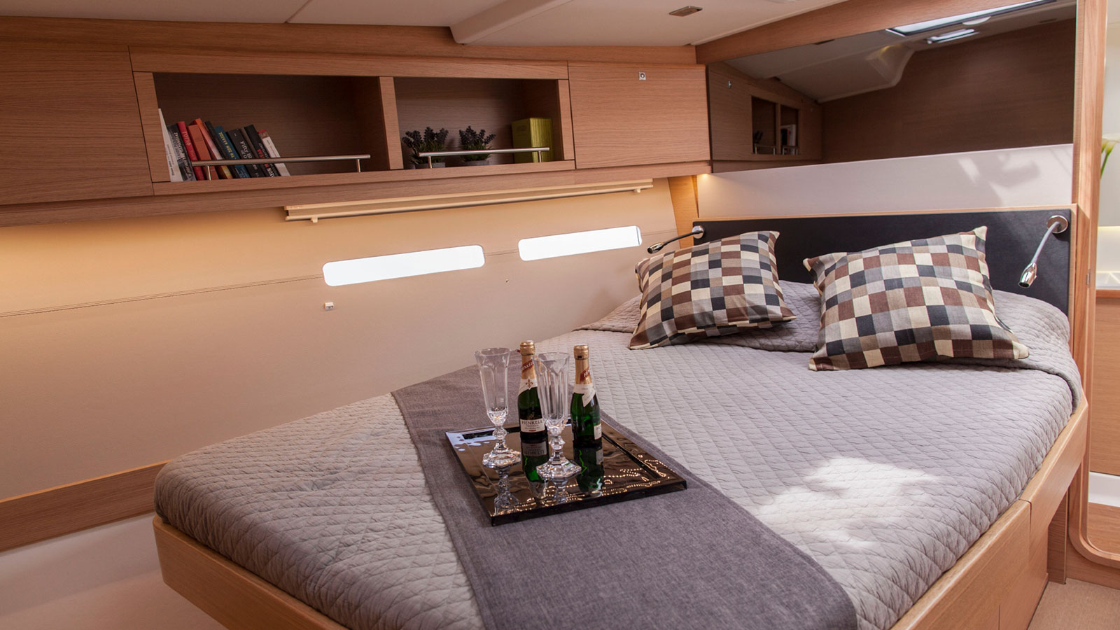 2014 Dufour 560 te huur (photo 6)