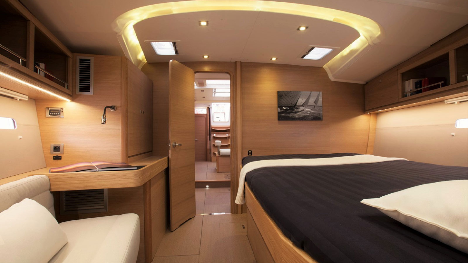 2014 Dufour 560 te huur (photo 7)