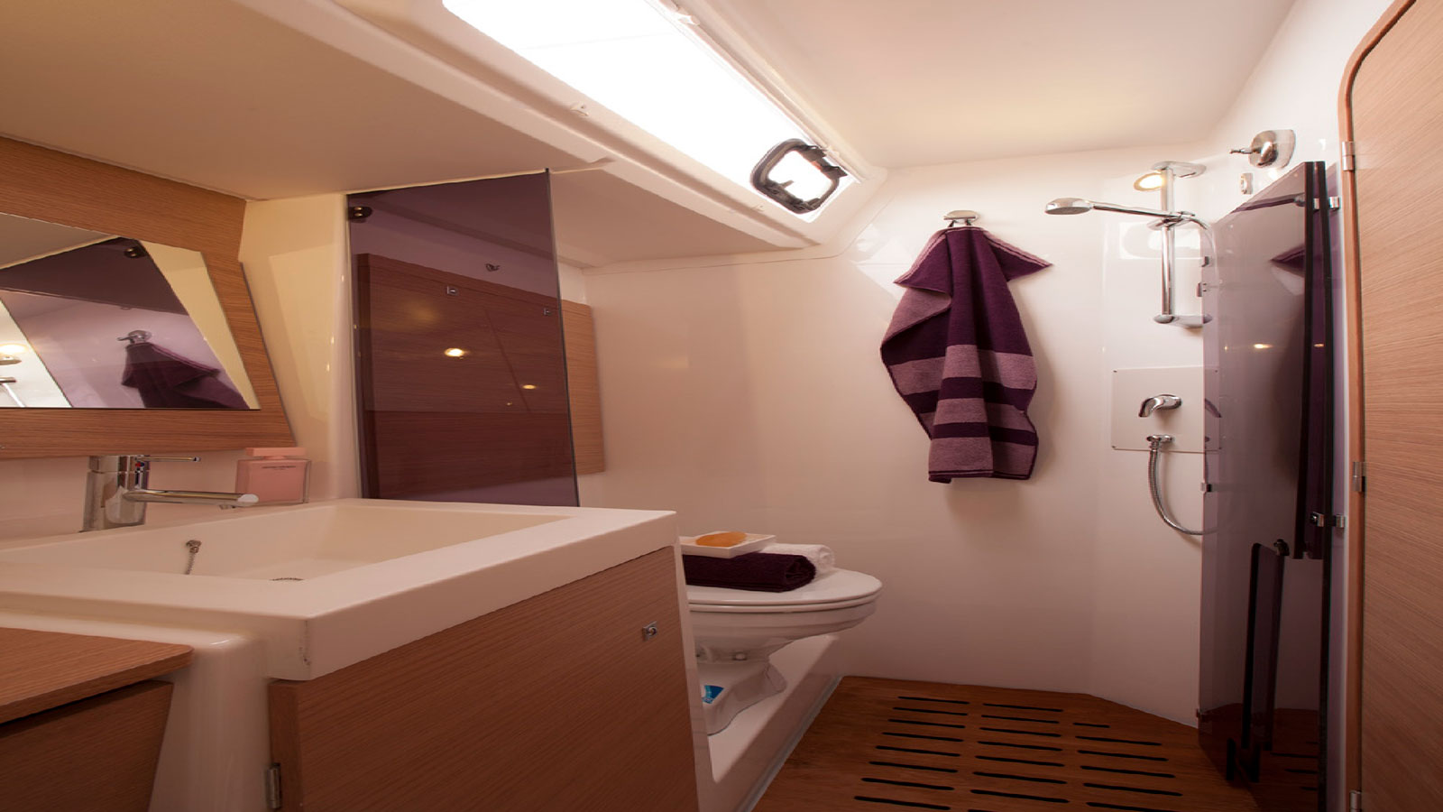 2014 Dufour 560 te huur (photo 9)