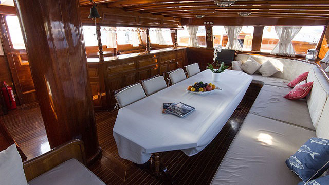 2014 Custom Built Sunworld IX en alquiler (photo 2)