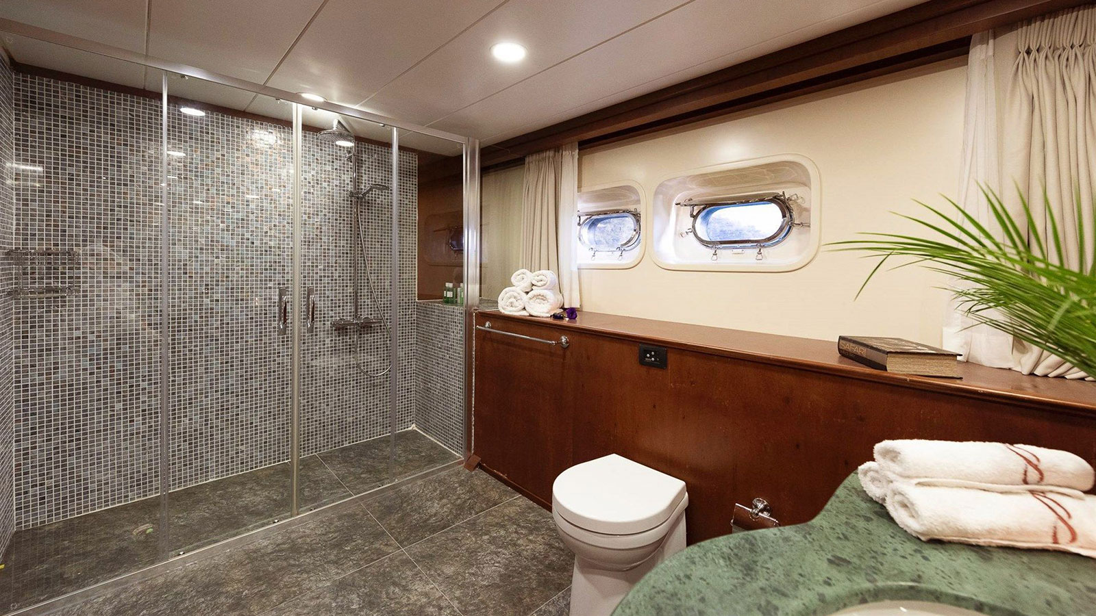 2010 Ürkmezler Yachts Ocean Breeze na czarter (photo 19)