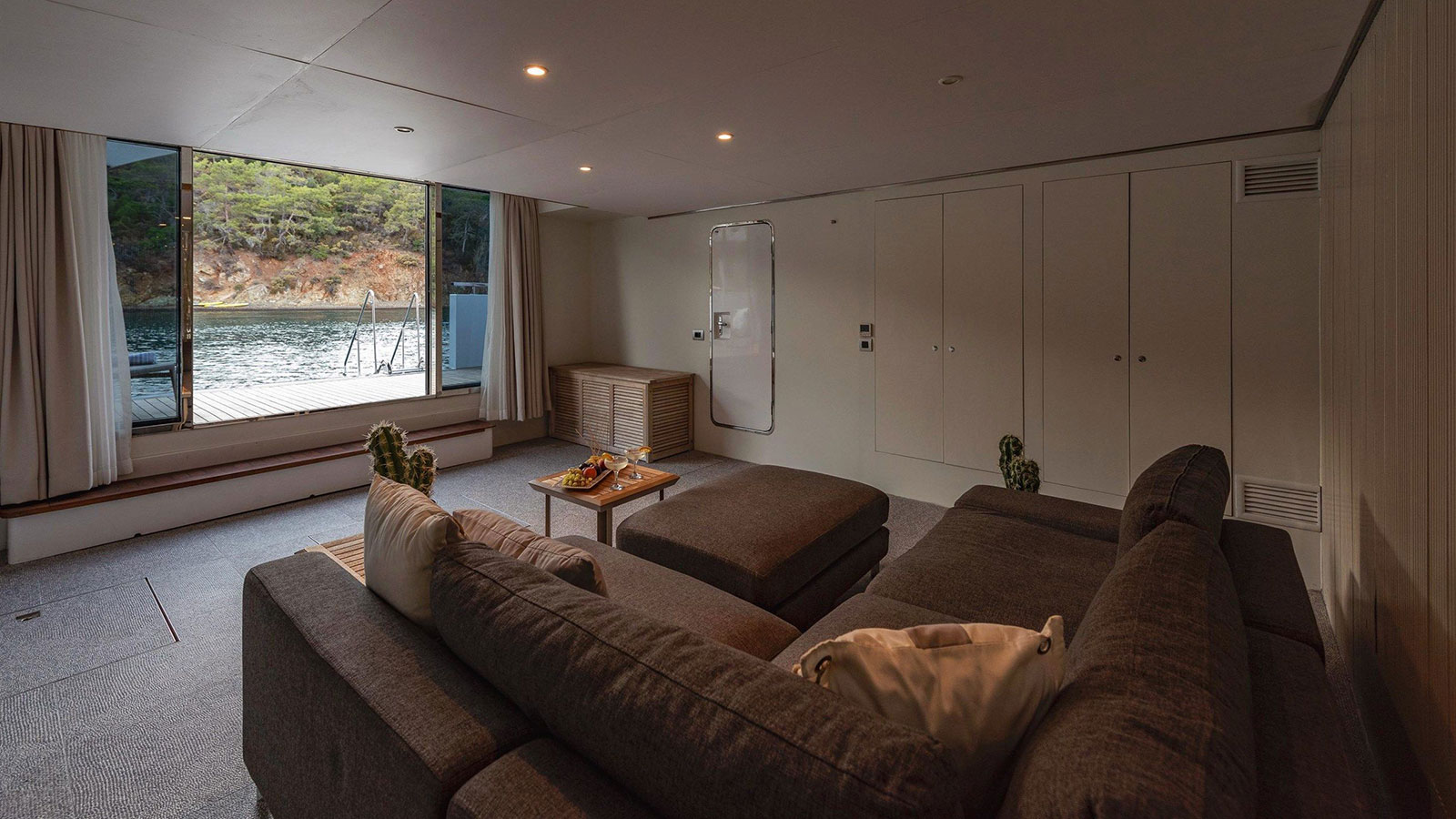 2010 Ürkmezler Yachts Ocean Breeze na czarter (photo 28)