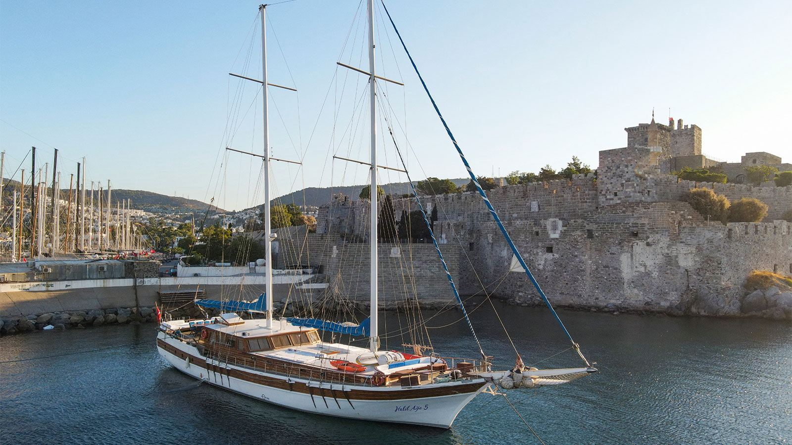 2000 Custom Built Halil Aga 5 for charter (photo 9)