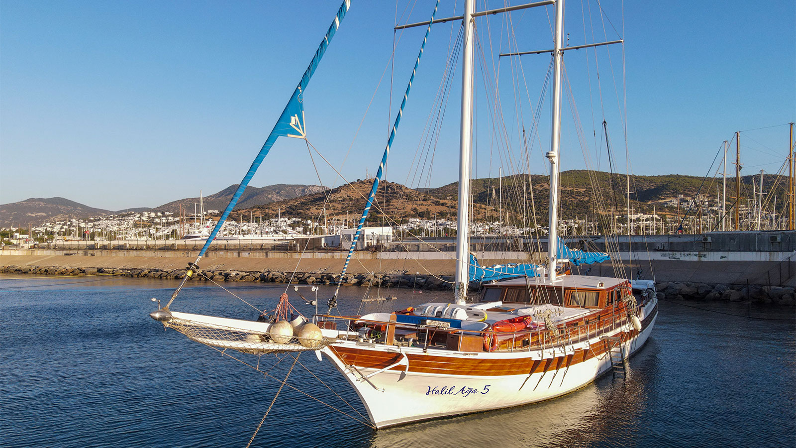 2000 Custom Built Halil Aga 5 for charter (photo 16)
