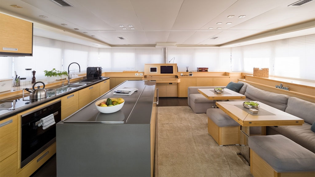 2015 Lagoon 620 te huur (photo 2)