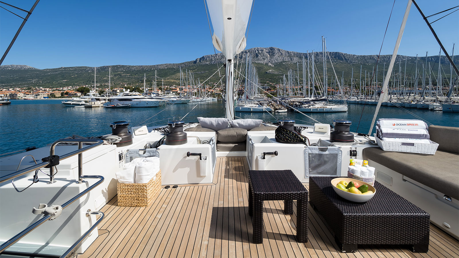 2015 Lagoon 620 te huur (photo 12)