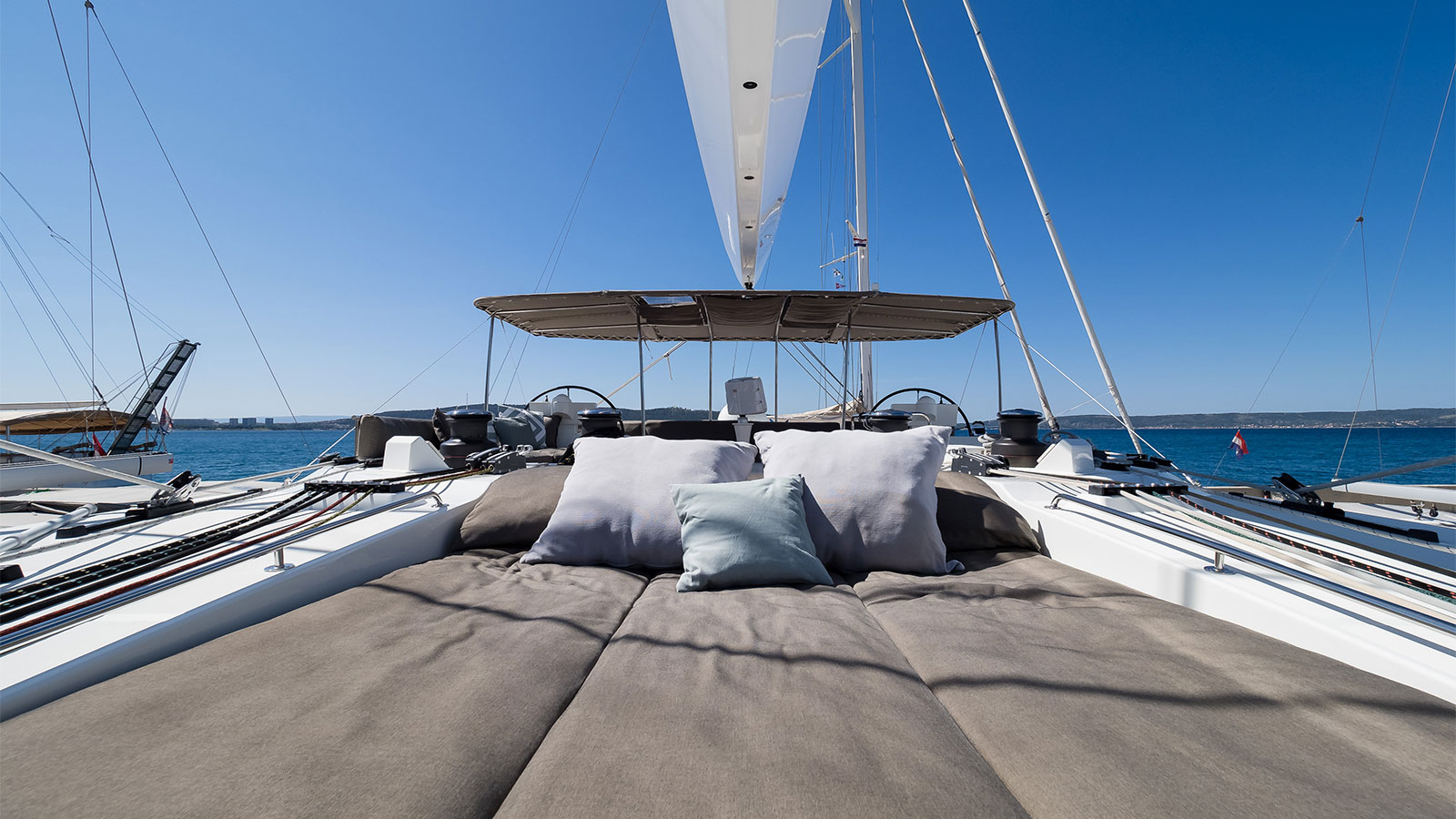 2015 Lagoon 620 te huur (photo 13)