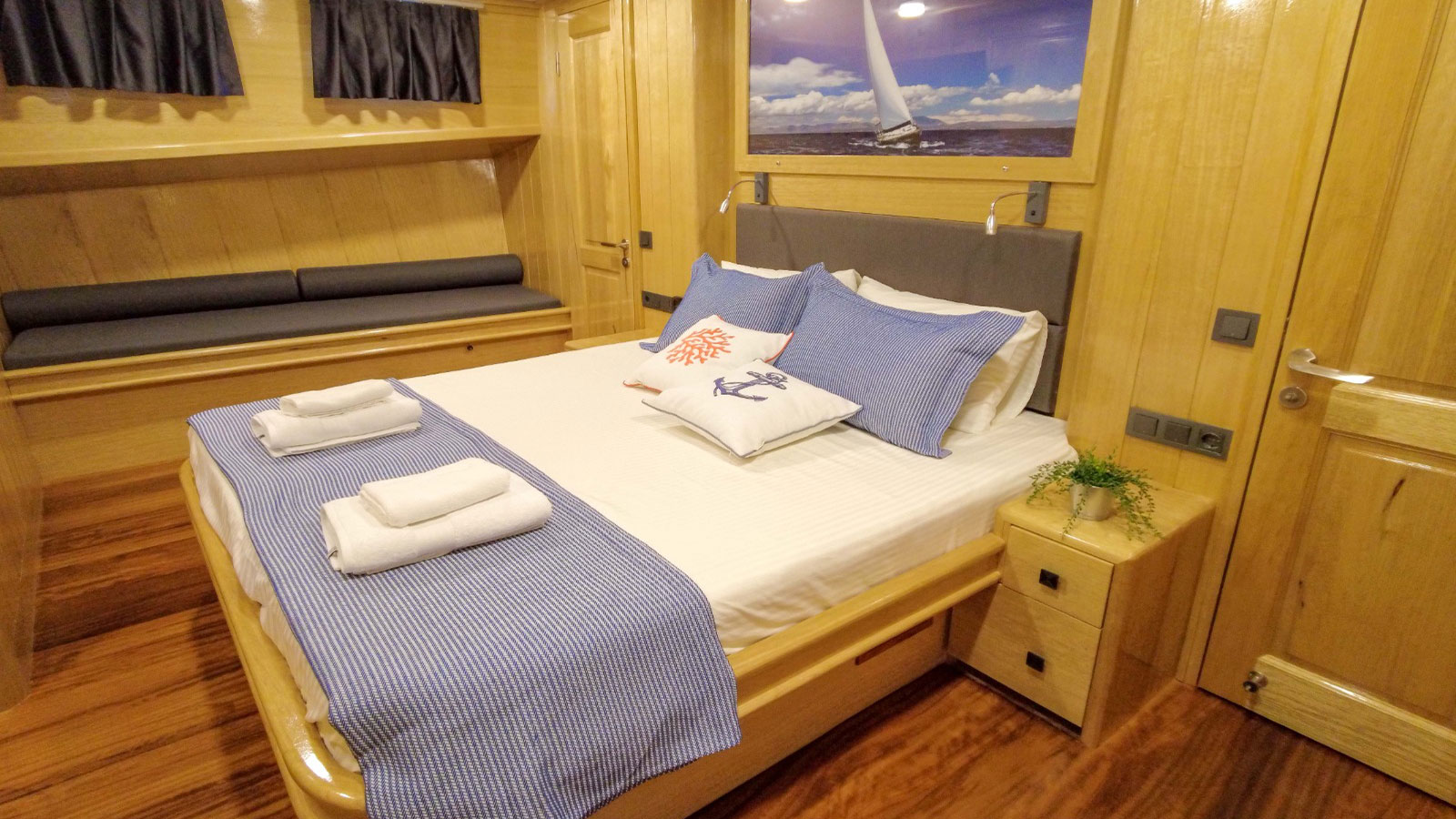 2023 Custom Built Su Perici C for charter (photo 5)