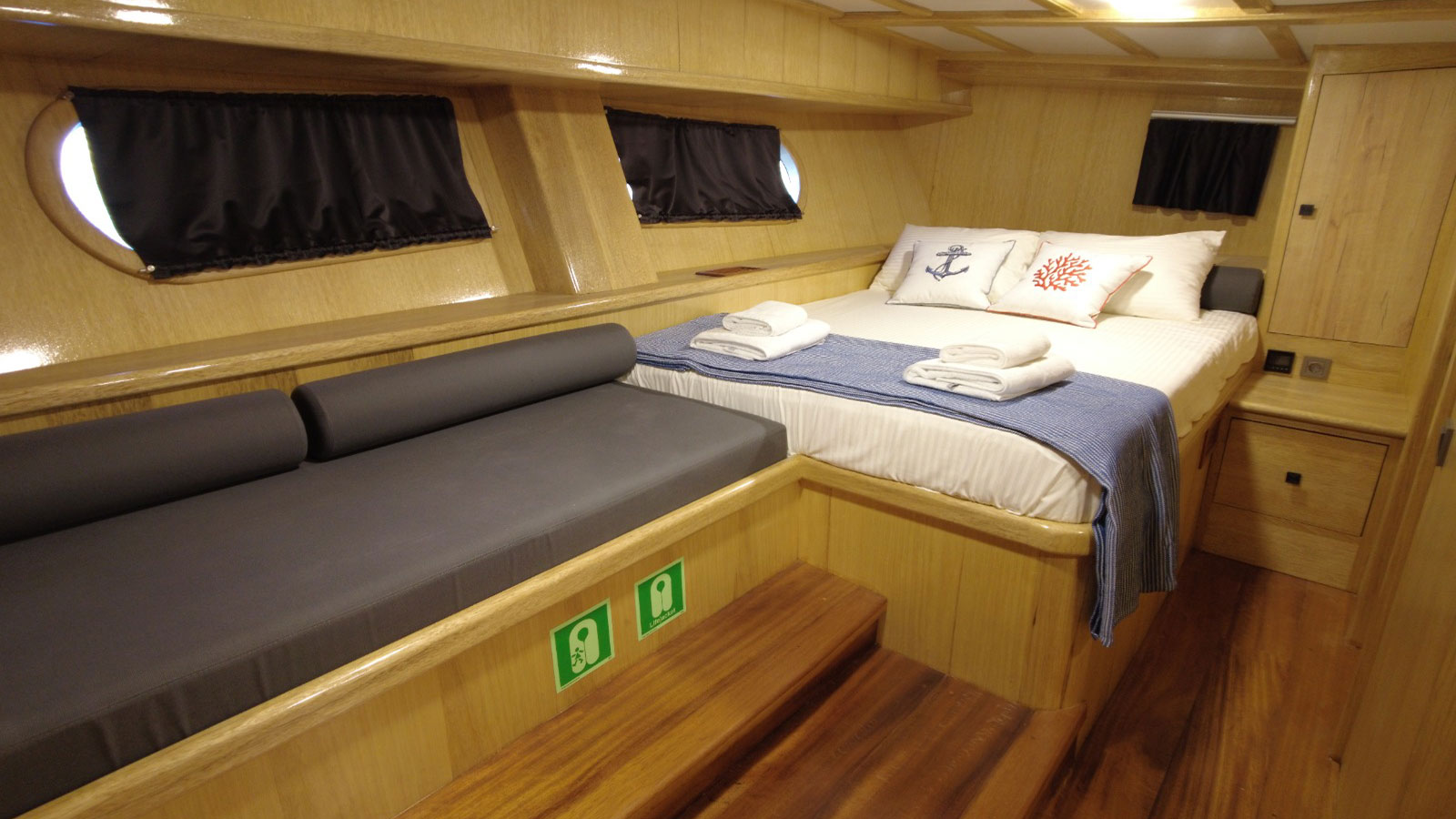2023 Custom Built Su Perici C for charter (photo 8)