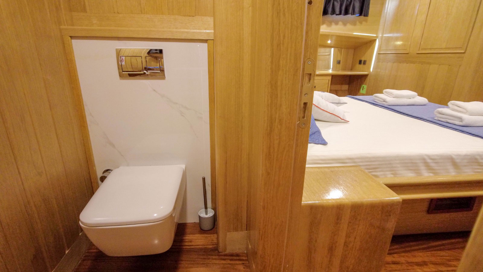 2023 Custom Built Su Perici C for charter (photo 10)