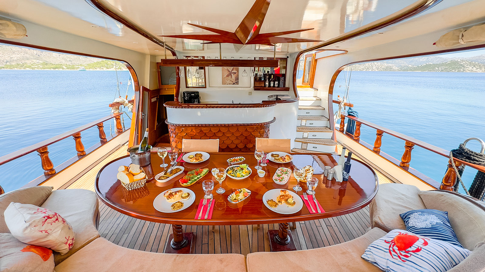 1997 Custom Built Blu Dream for charter (photo 13)