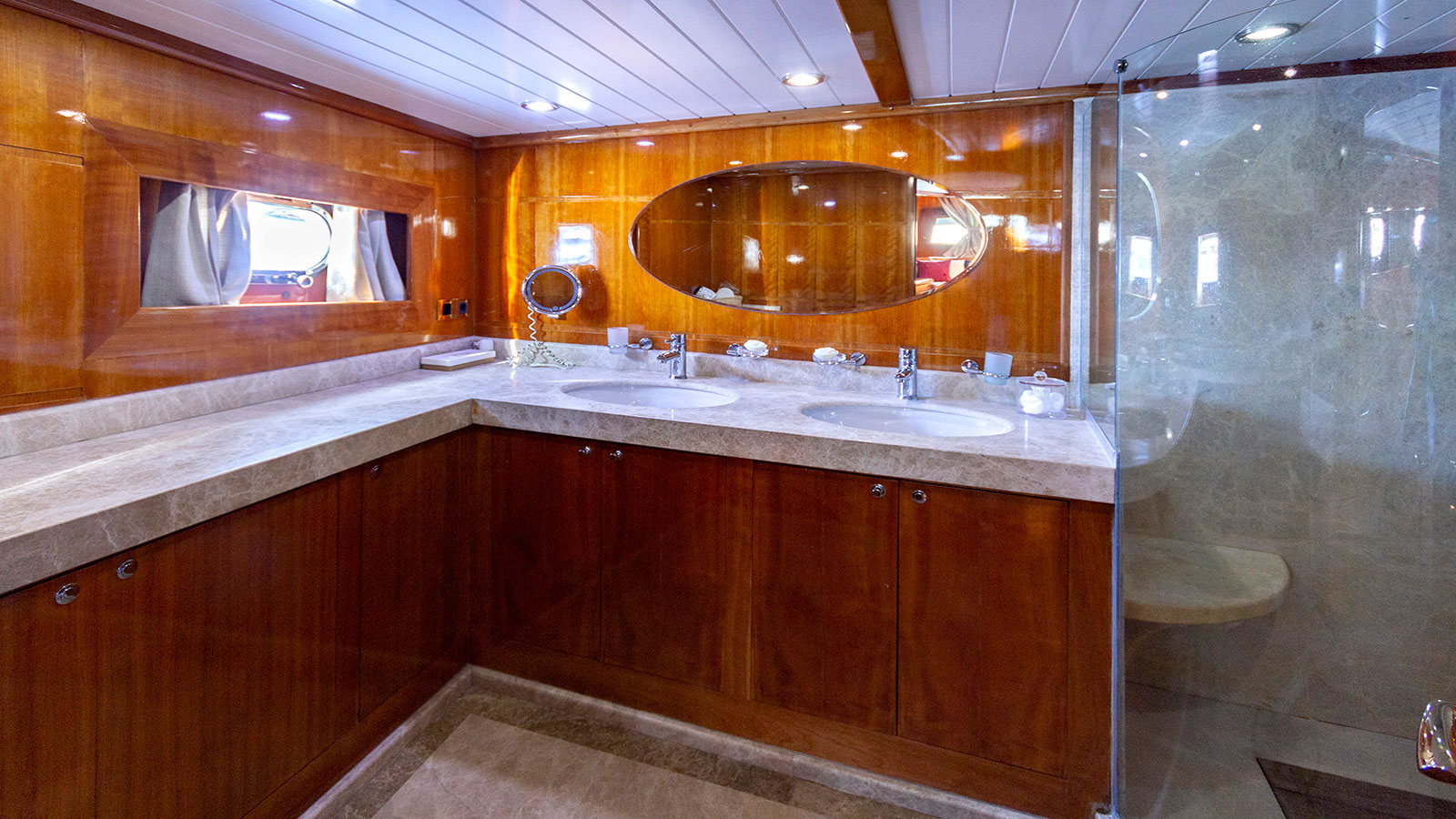 2010 Kulach Yachts Silver Moon en alquiler (photo 14)