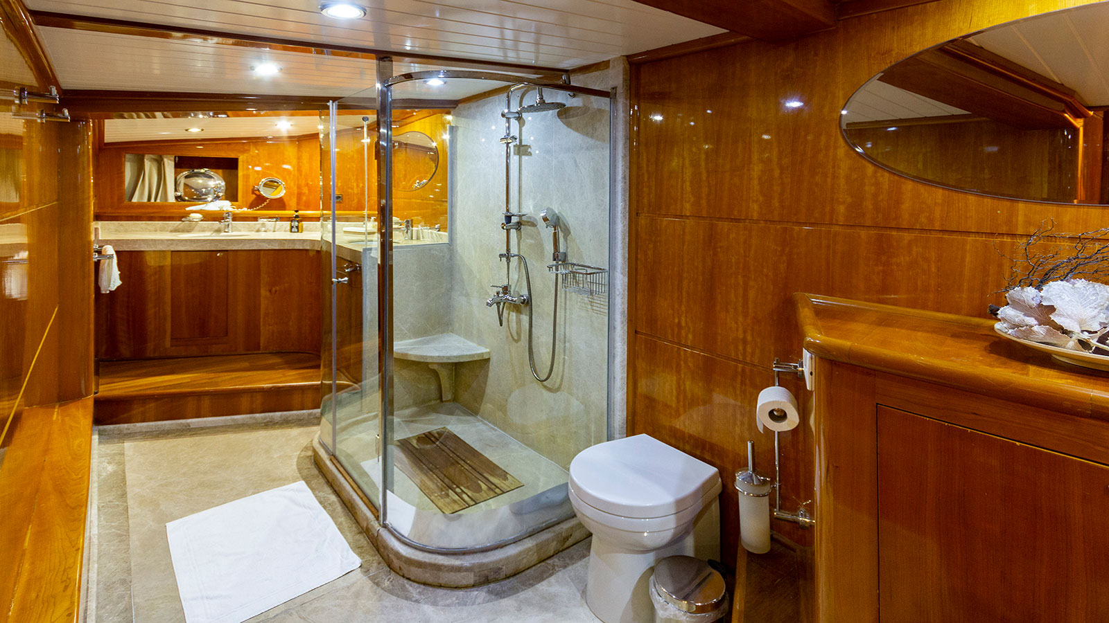 2010 Kulach Yachts Silver Moon en alquiler (photo 15)