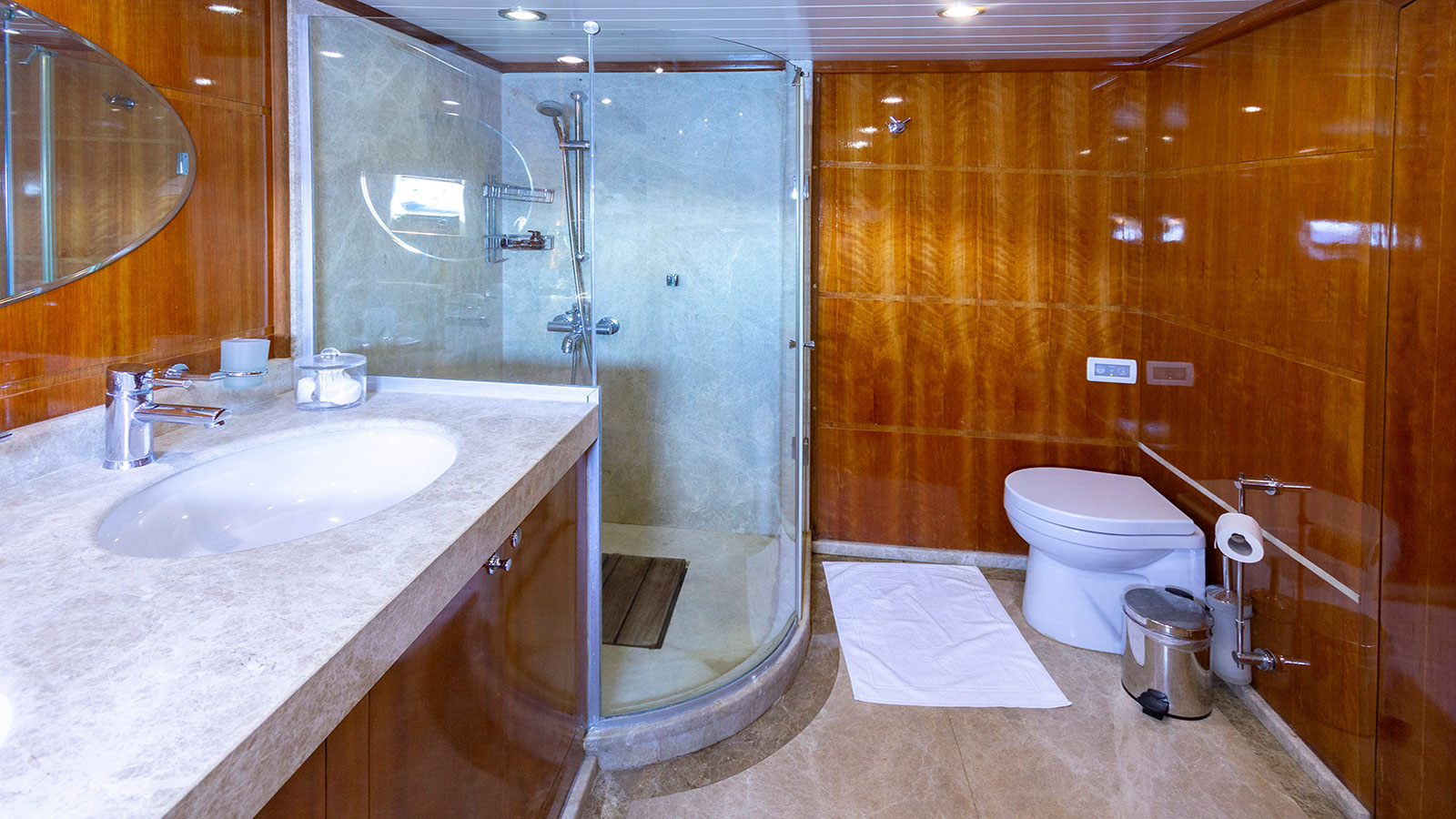 2010 Kulach Yachts Silver Moon en alquiler (photo 17)