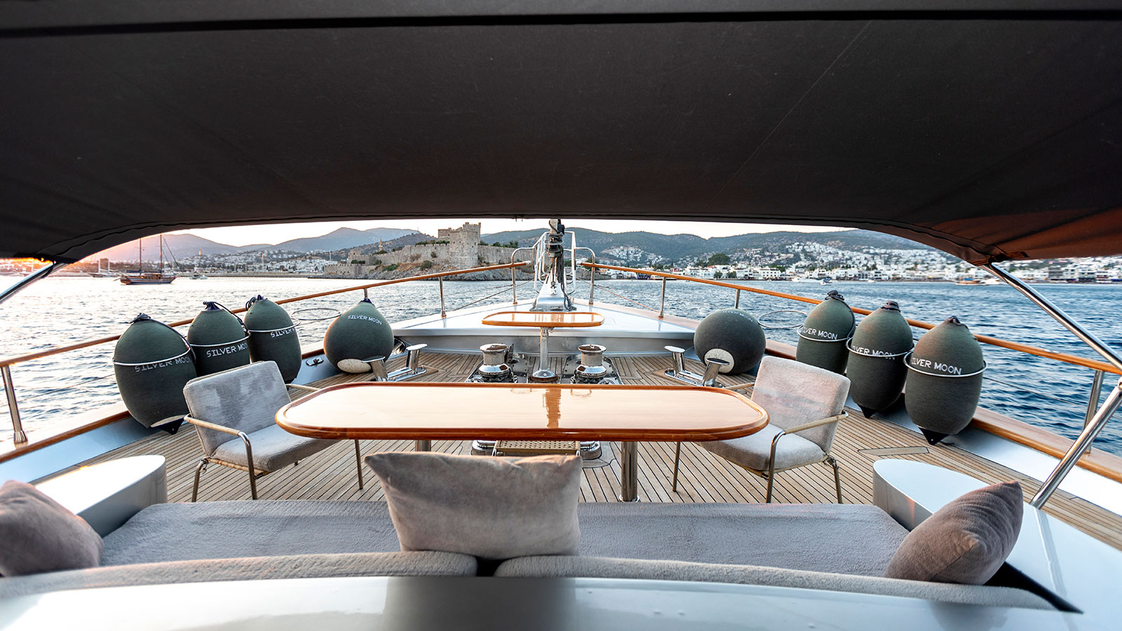 2010 Kulach Yachts Silver Moon en alquiler (photo 23)
