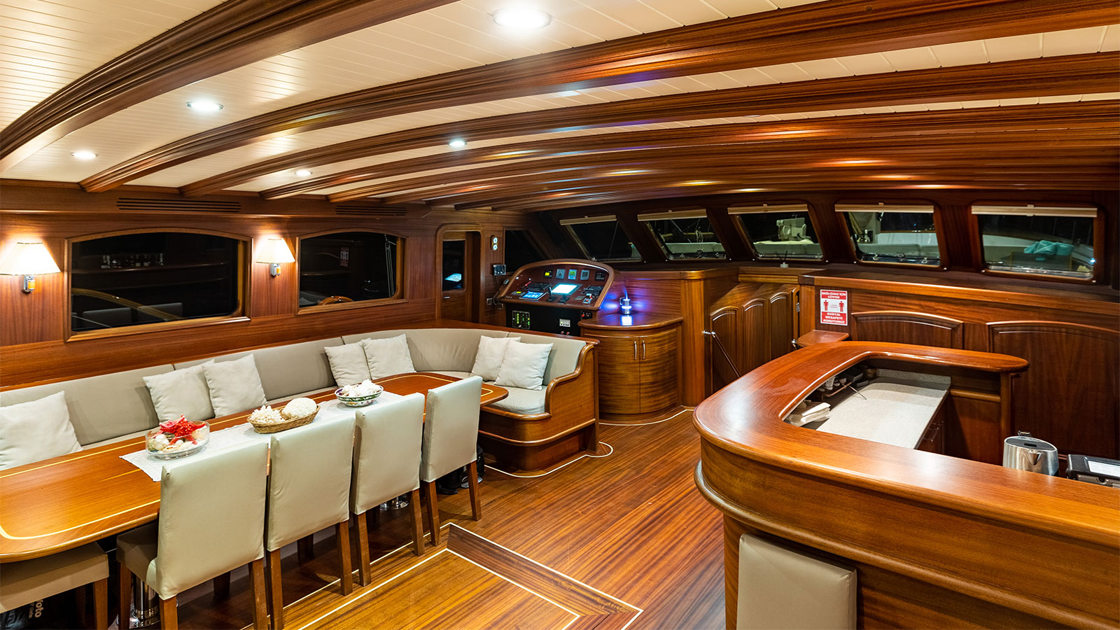 2008 Custom Built Caner IV na czarter (photo 3)