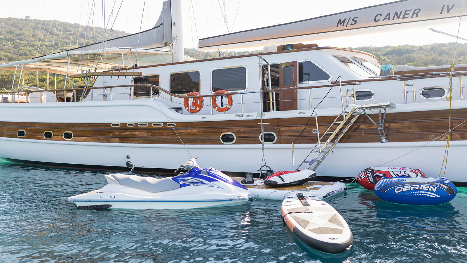 2008 Custom Built Caner IV na czarter (photo 18)