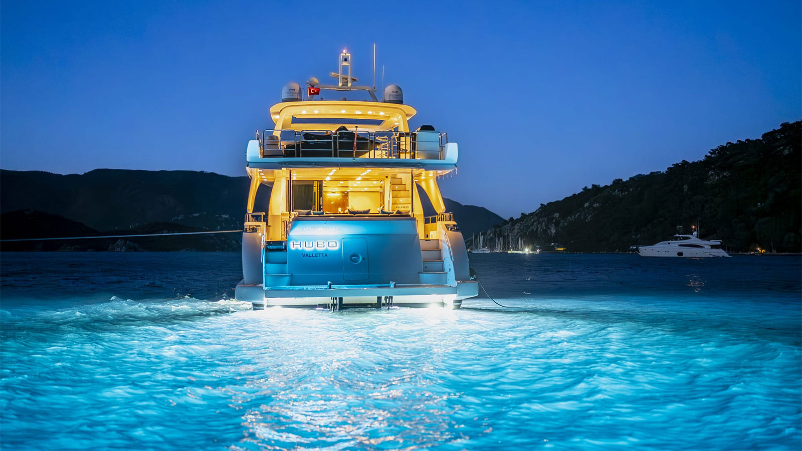 2015 Azimut 84 para fretamento (photo 27)