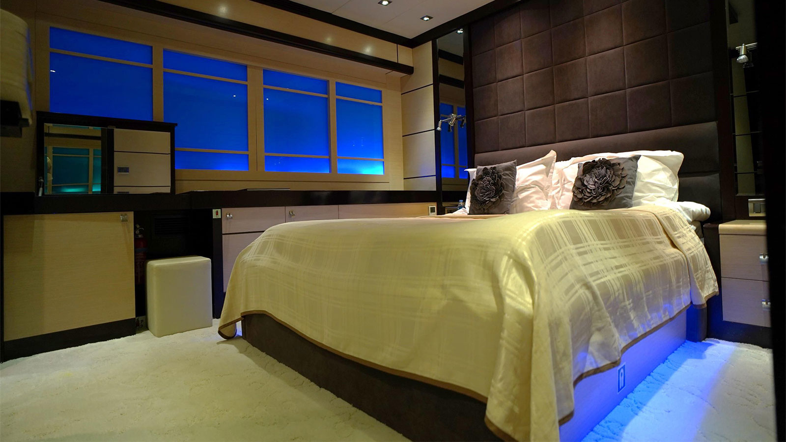 2010 Saba Yacht Perla Del Mare te huur (photo 8)