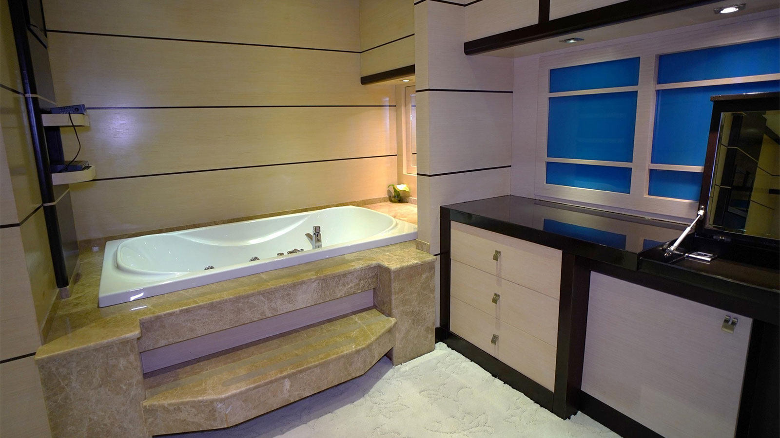 2010 Saba Yacht Perla Del Mare te huur (photo 10)