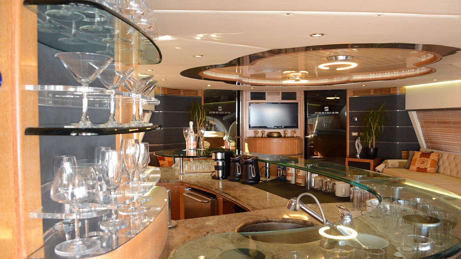 2004 Azimut 98 Leonardo zu chartern (photo 6)