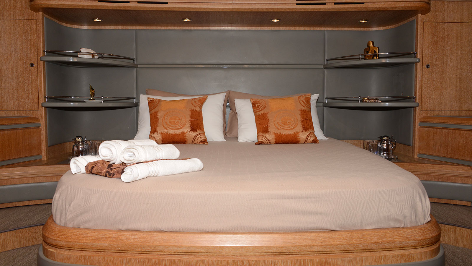 2004 Azimut 98 Leonardo zu chartern (photo 10)