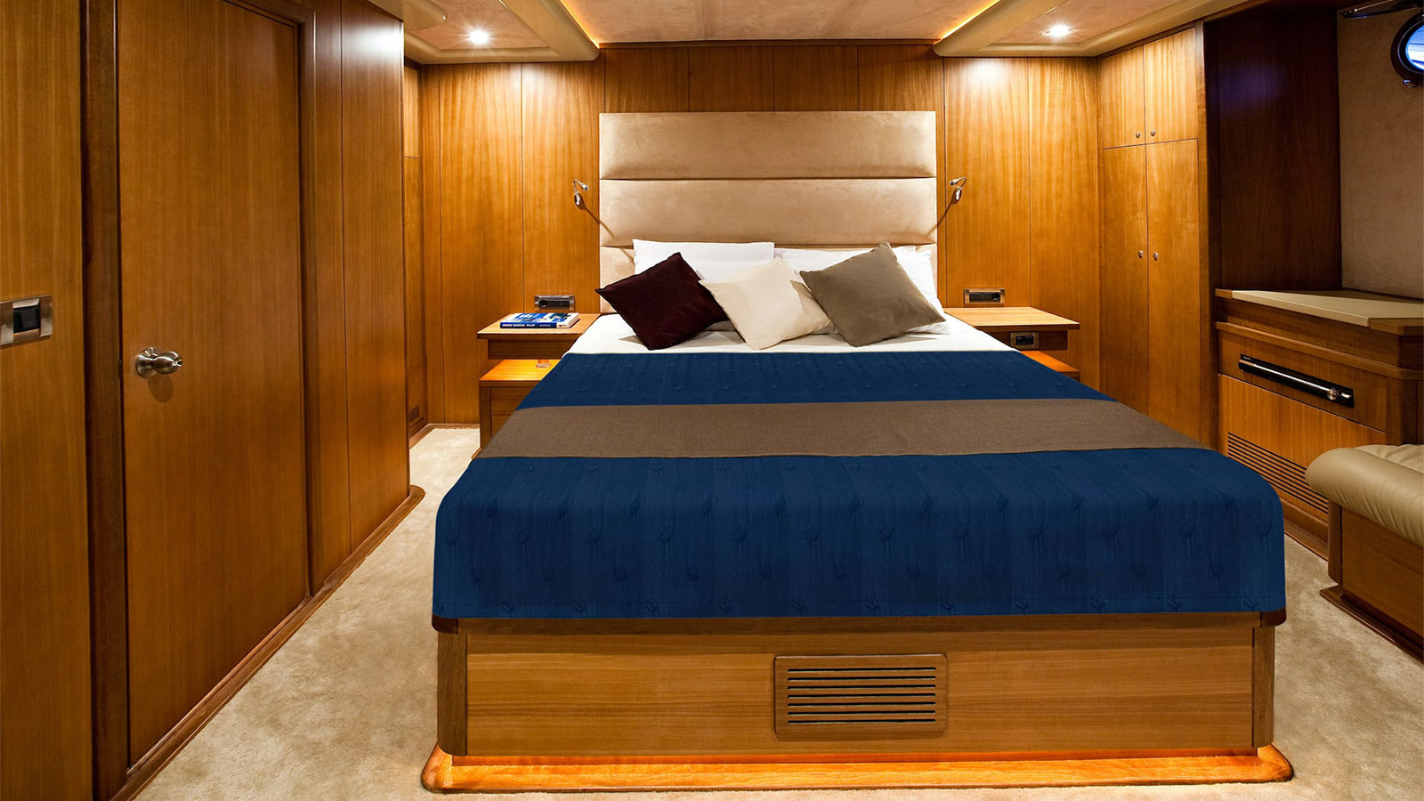 2009 Custom Built Miss B zu chartern (photo 7)