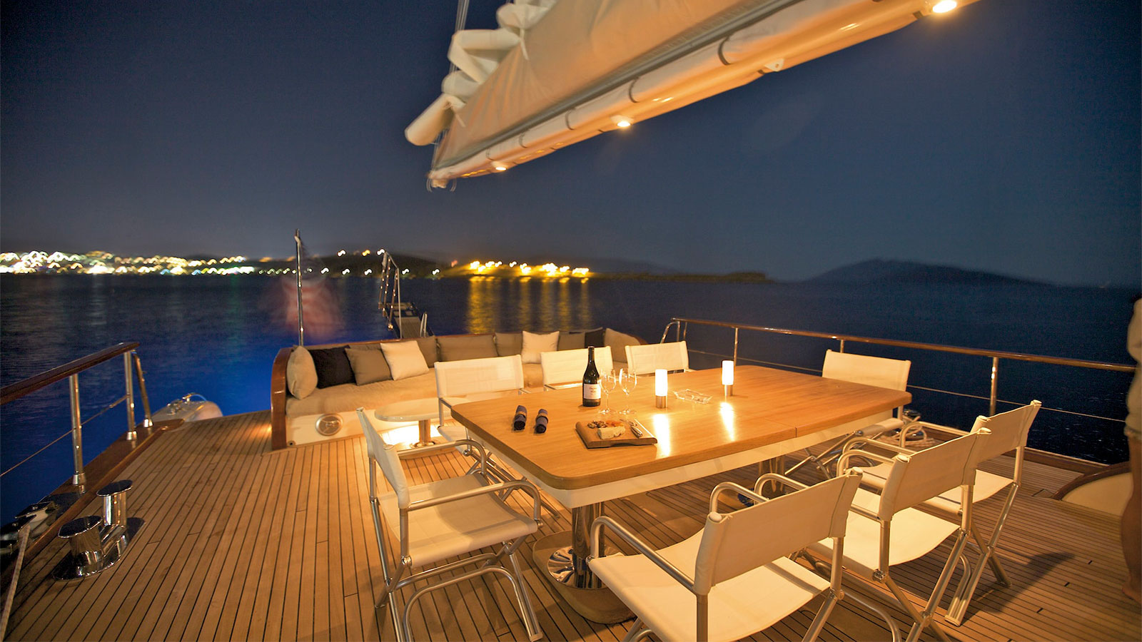 2009 Custom Built Miss B zu chartern (photo 16)