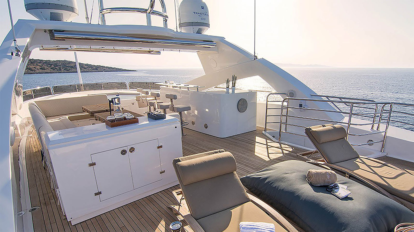 2012 Sunseeker Pathos for charter (photo 10)