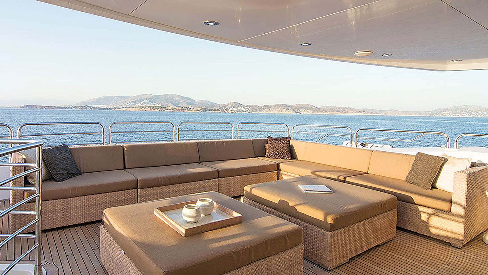 2012 Sunseeker Pathos for charter (photo 12)