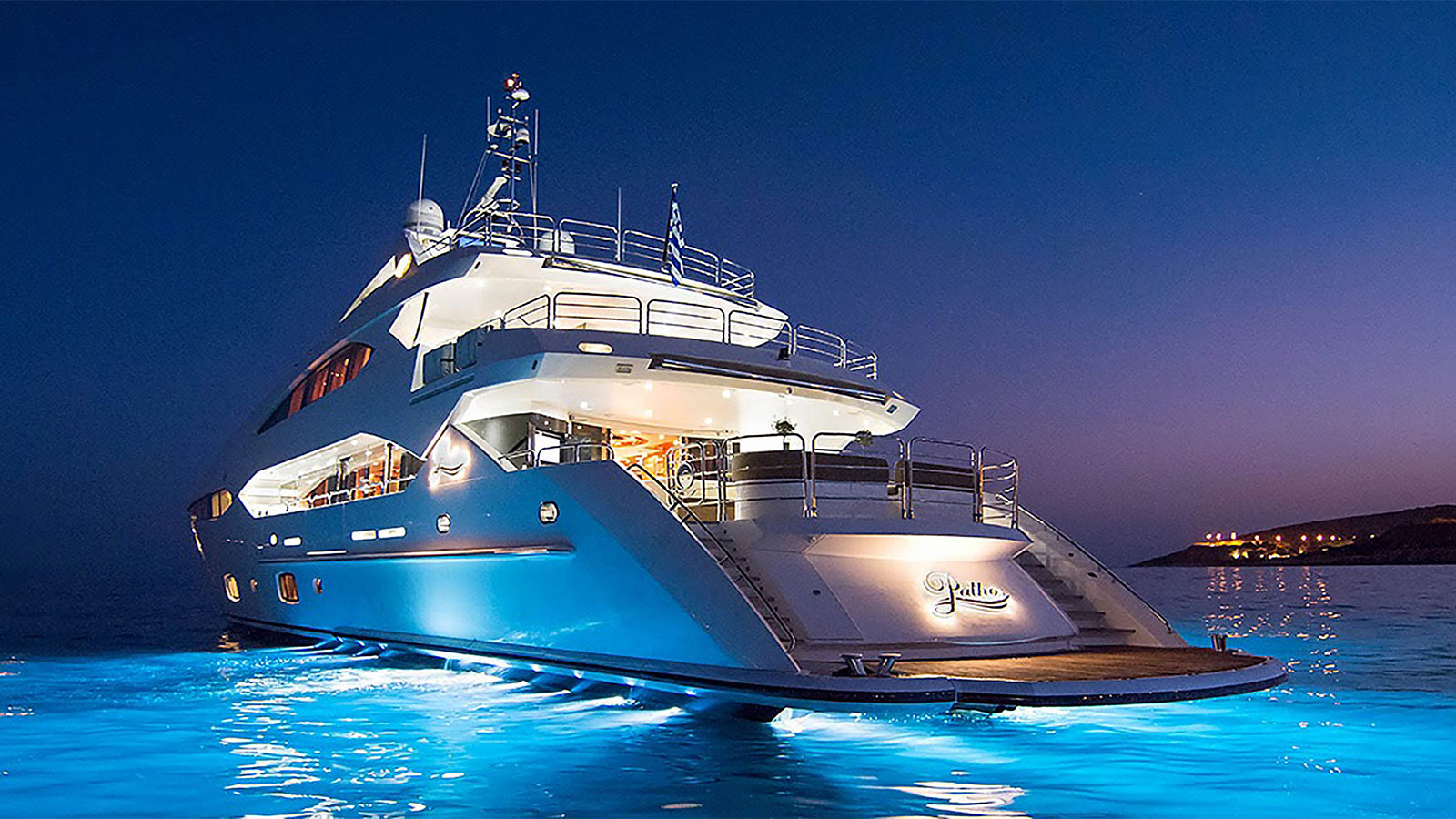 2012 Sunseeker Pathos for charter (photo 16)