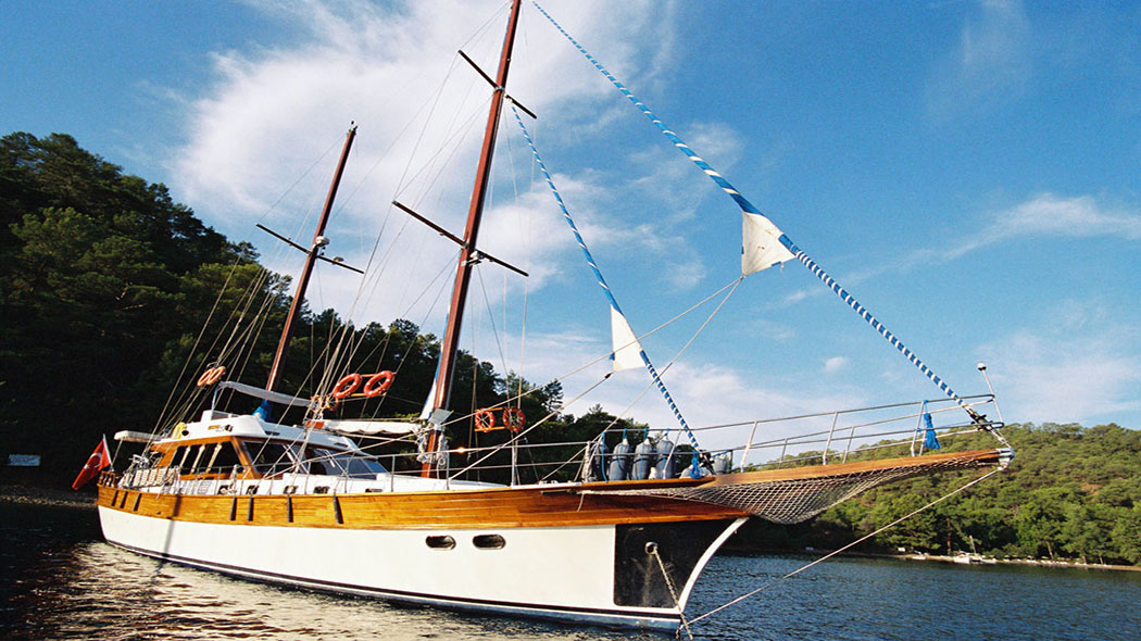 1997 Mural Shipyards Serenity 70 à louer (photo 20)
