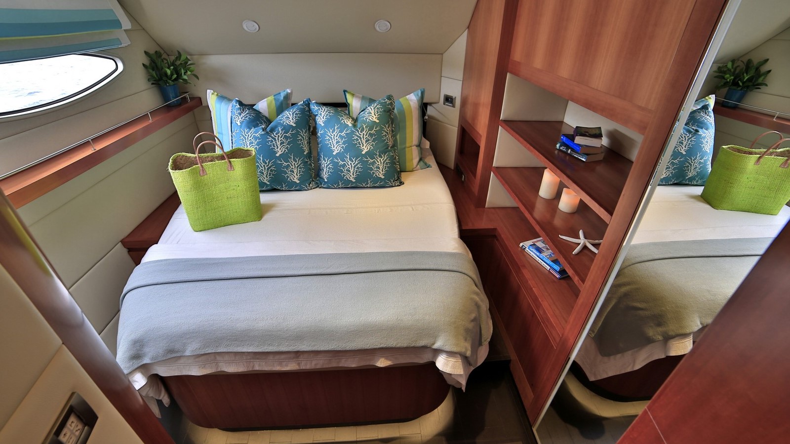 2011 Fountaine Pajot Galathea 65 zu chartern (photo 4)