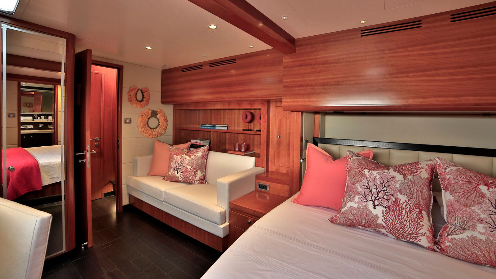 2011 Fountaine Pajot Galathea 65 zu chartern (photo 5)