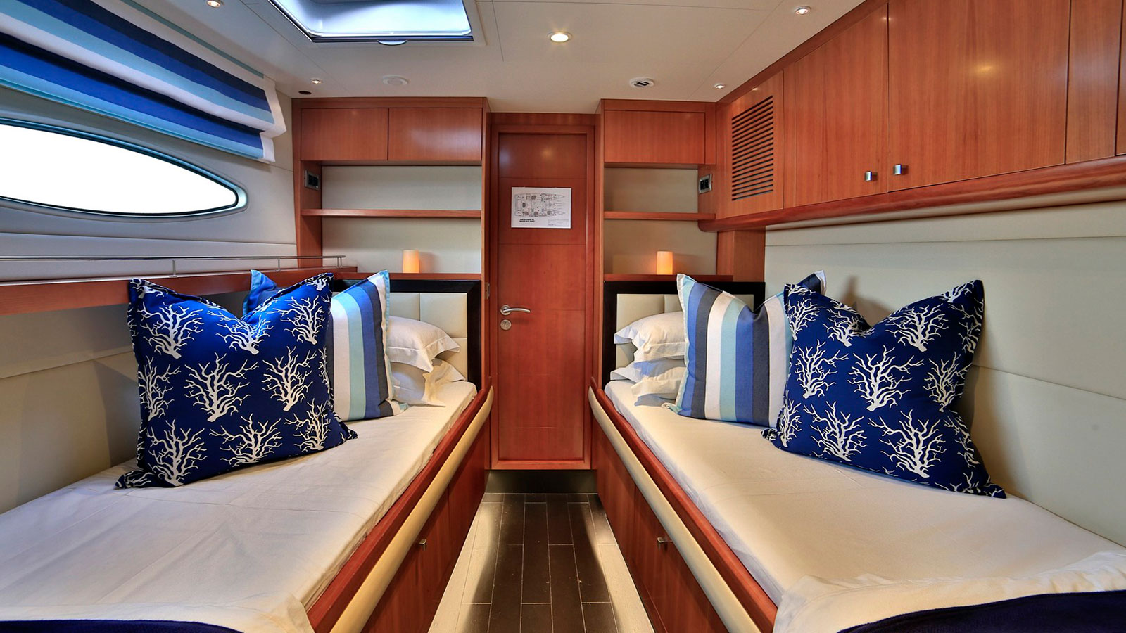 2011 Fountaine Pajot Galathea 65 zu chartern (photo 6)