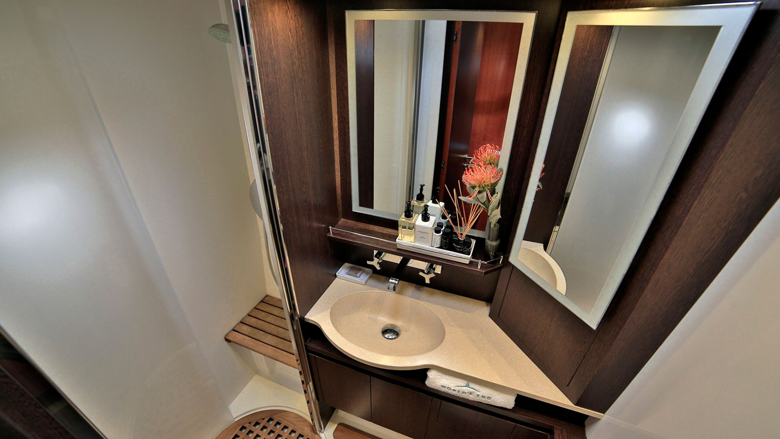2011 Fountaine Pajot Galathea 65 zu chartern (photo 10)