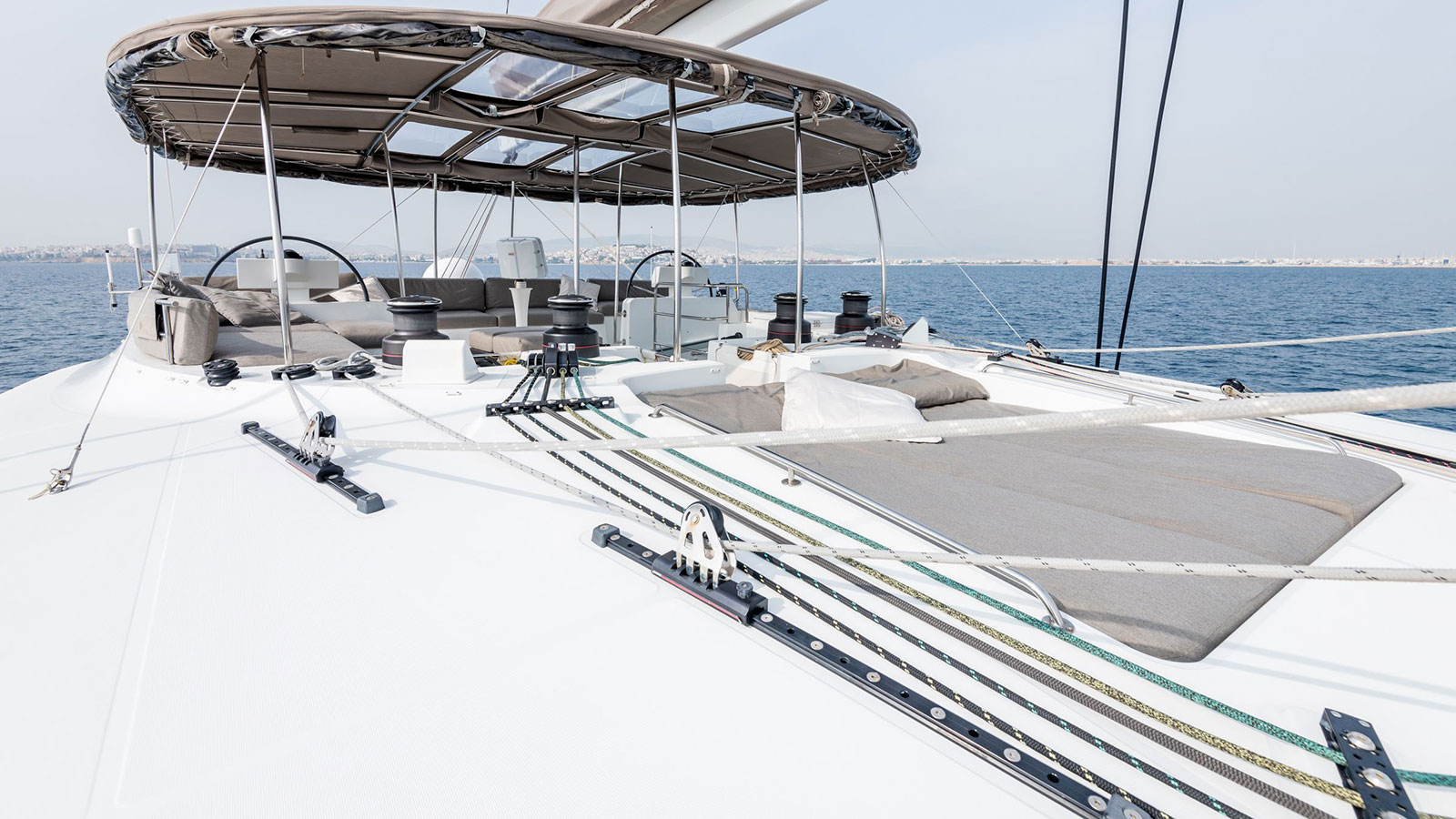 2015 Lagoon Selene na czarter (photo 11)