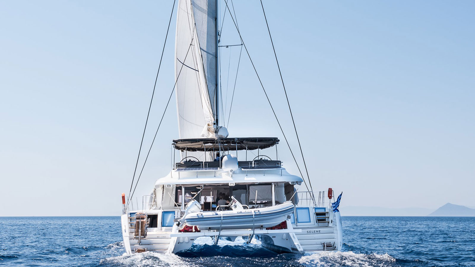 2015 Lagoon Selene na czarter (photo 22)