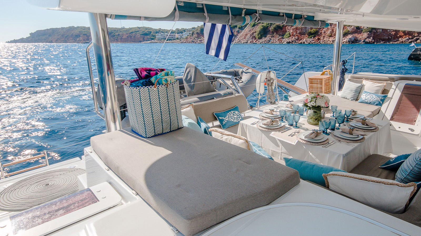 2016 Lagoon 52F for charter (photo 16)