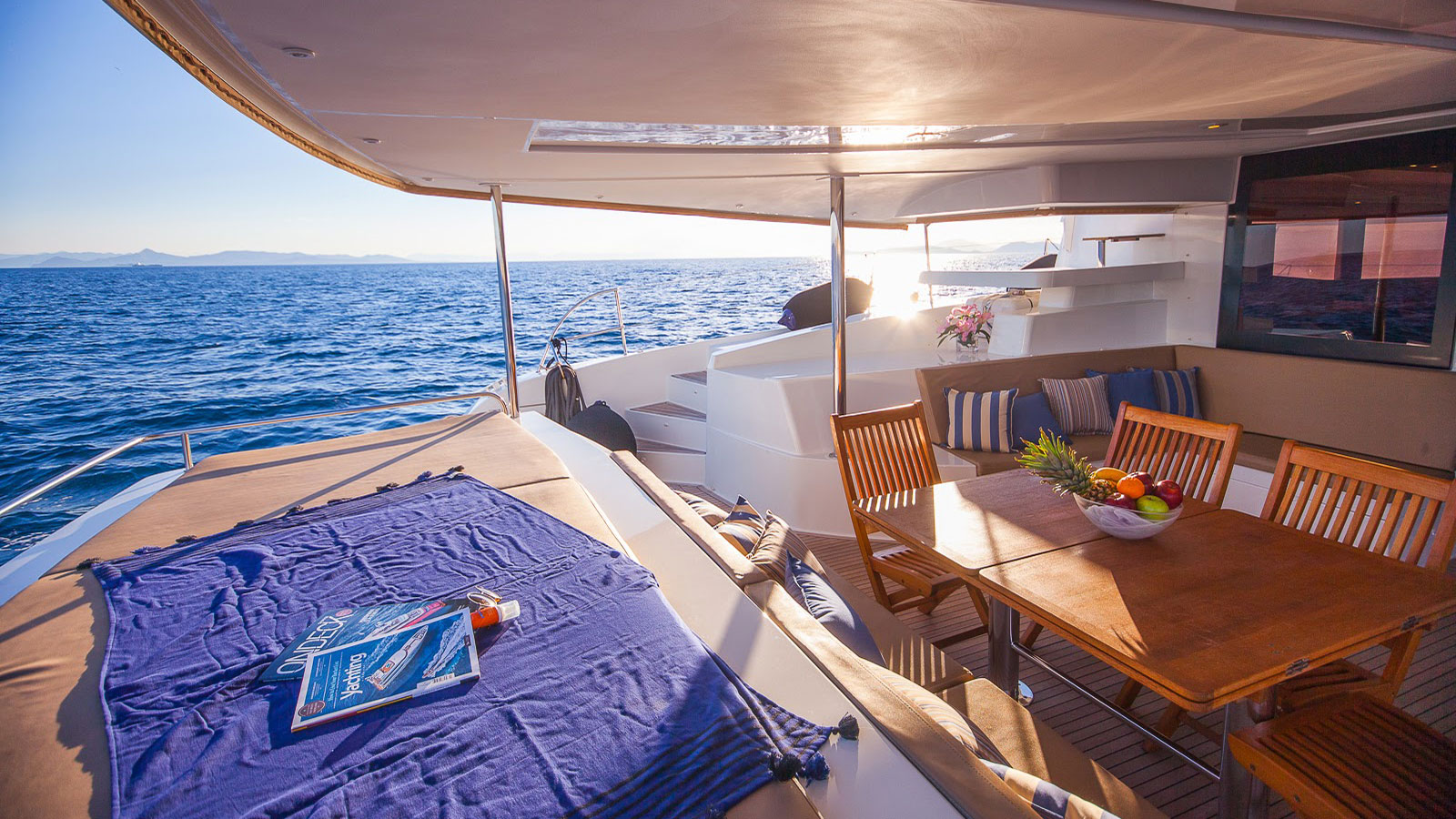 2013 Fountaine Pajot High Five te huur (photo 15)