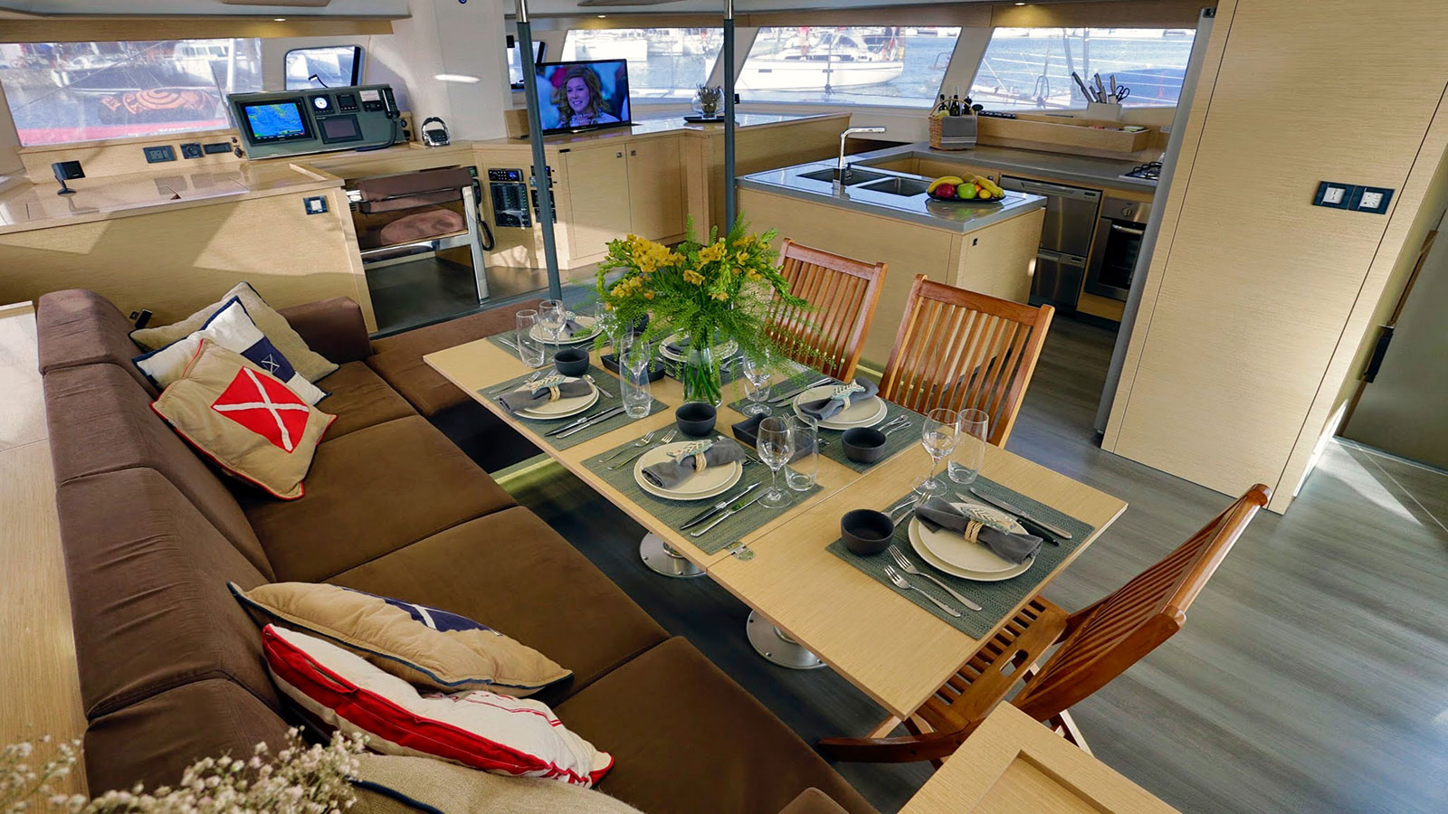 2014 Fountaine Pajot High Jinks zu chartern (photo 3)
