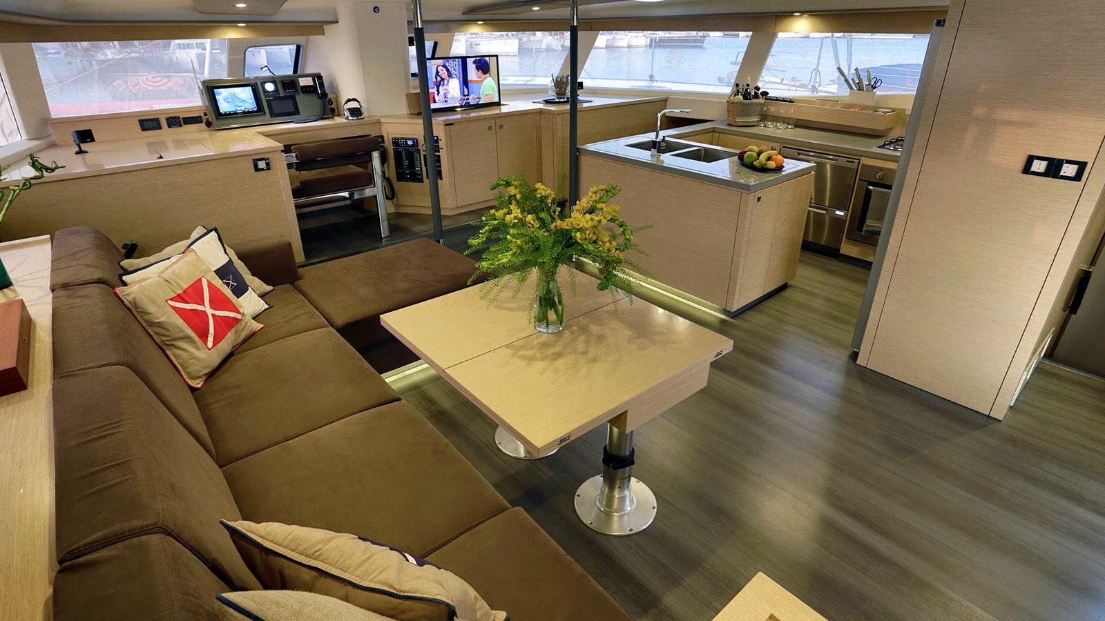 2014 Fountaine Pajot High Jinks zu chartern (photo 2)