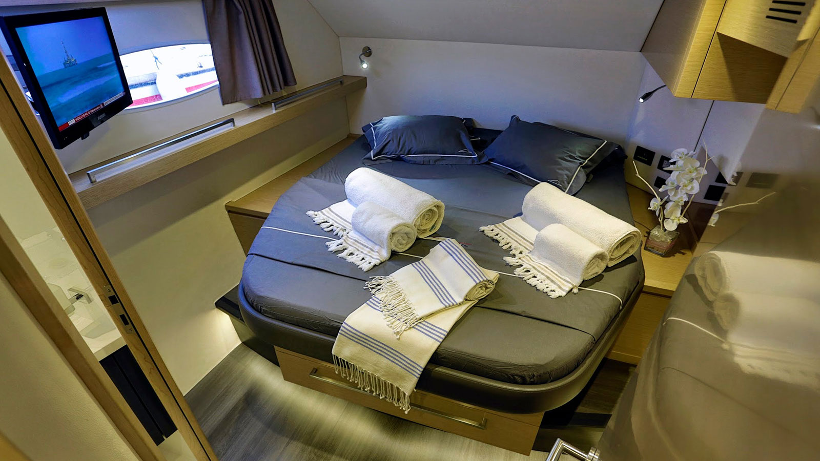 2014 Fountaine Pajot High Jinks zu chartern (photo 8)