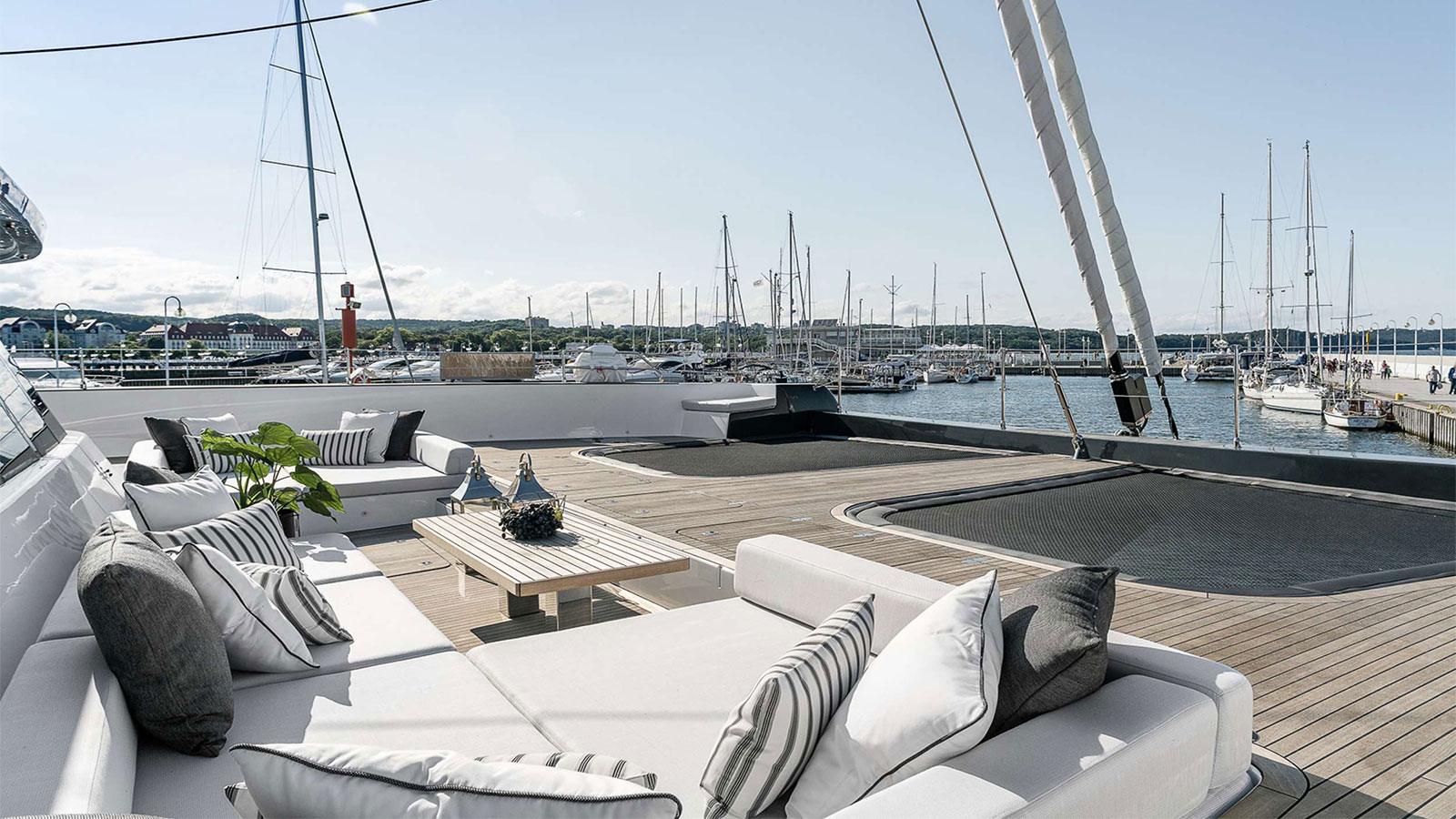 2019 Sunreef 80 te huur (photo 13)