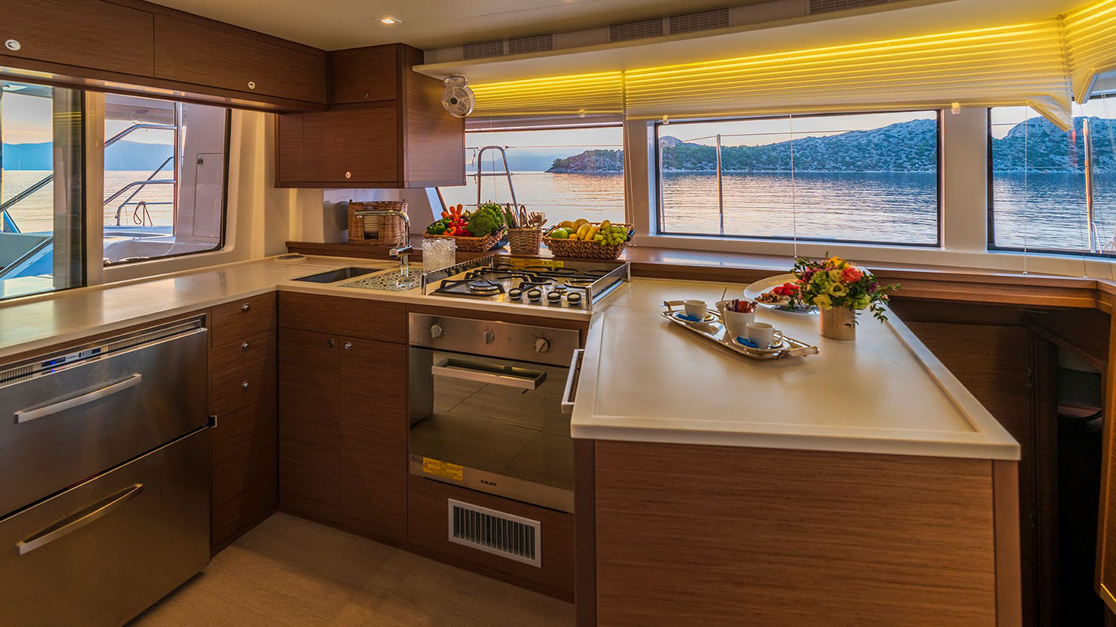 2019 Lagoon 52F para fretamento (photo 2)