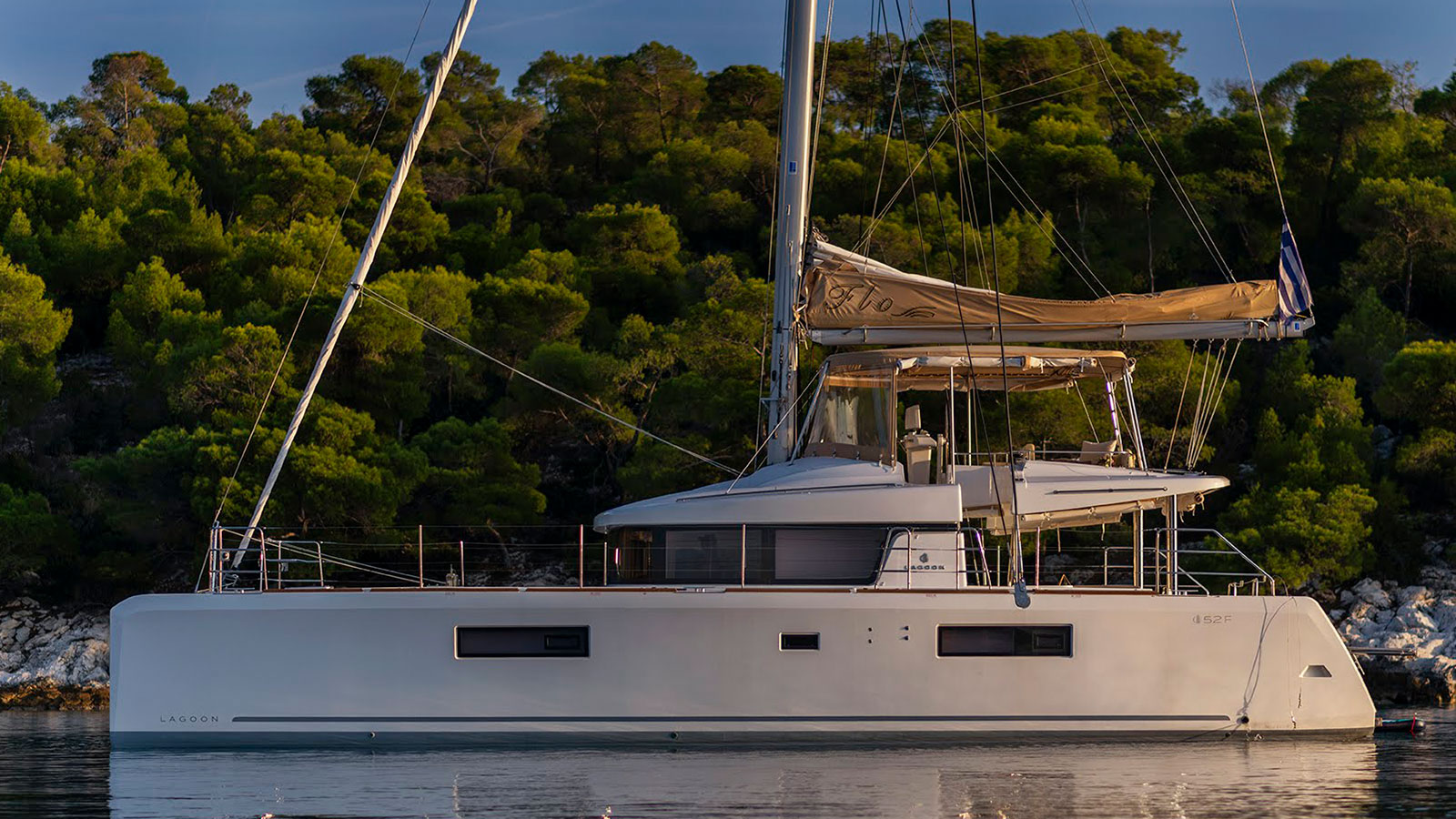 2019 Lagoon 52F para fretamento (photo 9)